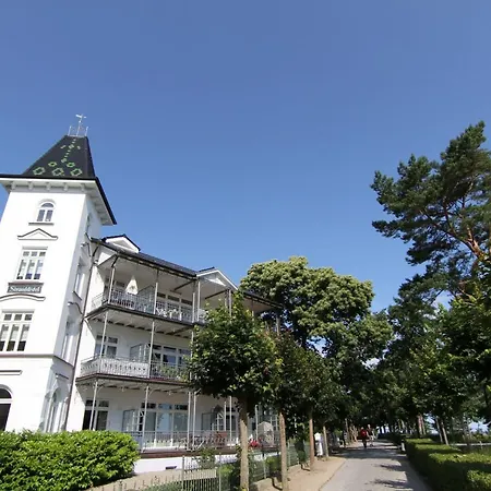 Stranddistel Nr 4-1 Strandpromenade Binz